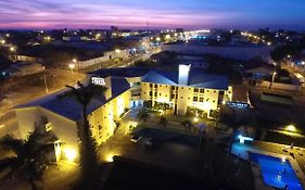 Serranos Park Hotel